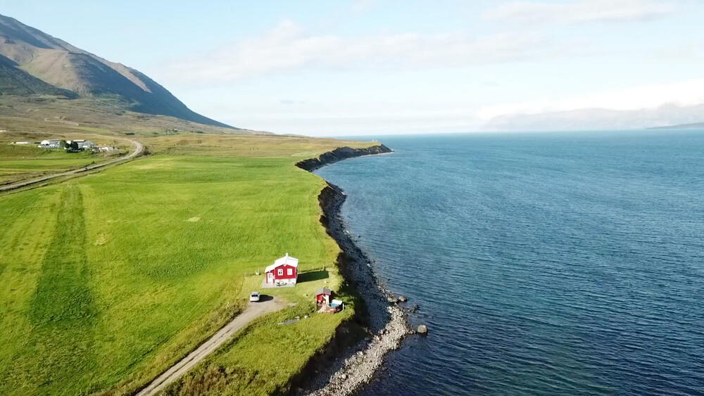 Islandia cruzando ríos con 4x4 Camper